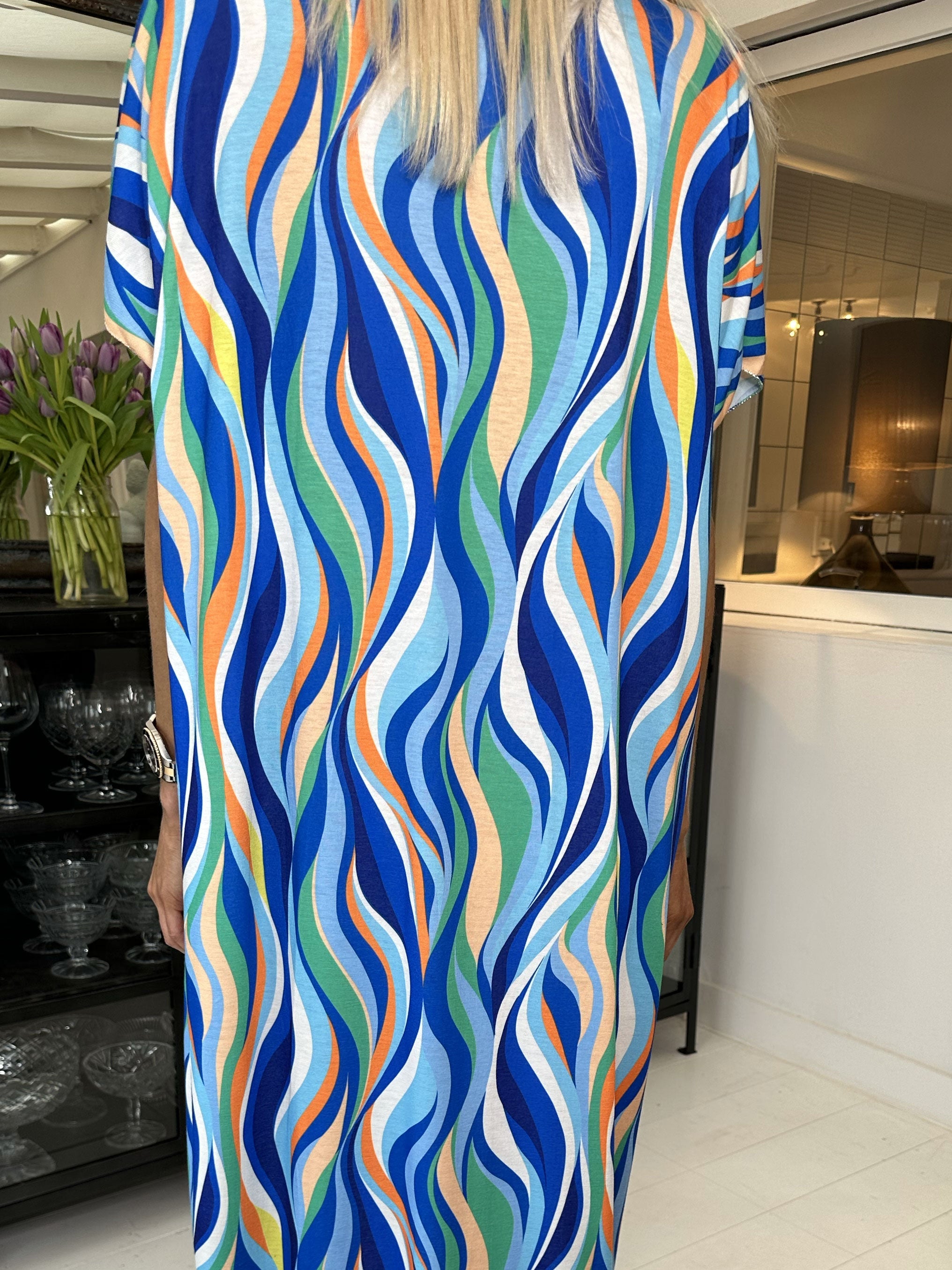 Kirsa long - Mångfärgad lång klänning i mjukt tyg - Blue